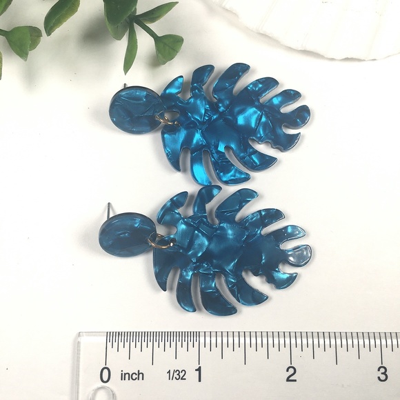 Blue Acrylic Resin Leaf Dangle Drop Earrings - Picture 3 of 4